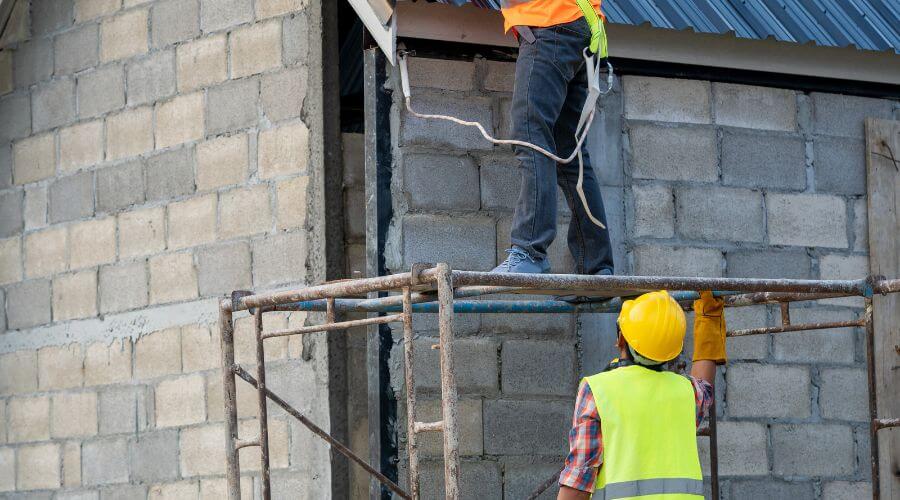 Professional gutter cleaning in Redwood Falls, MN